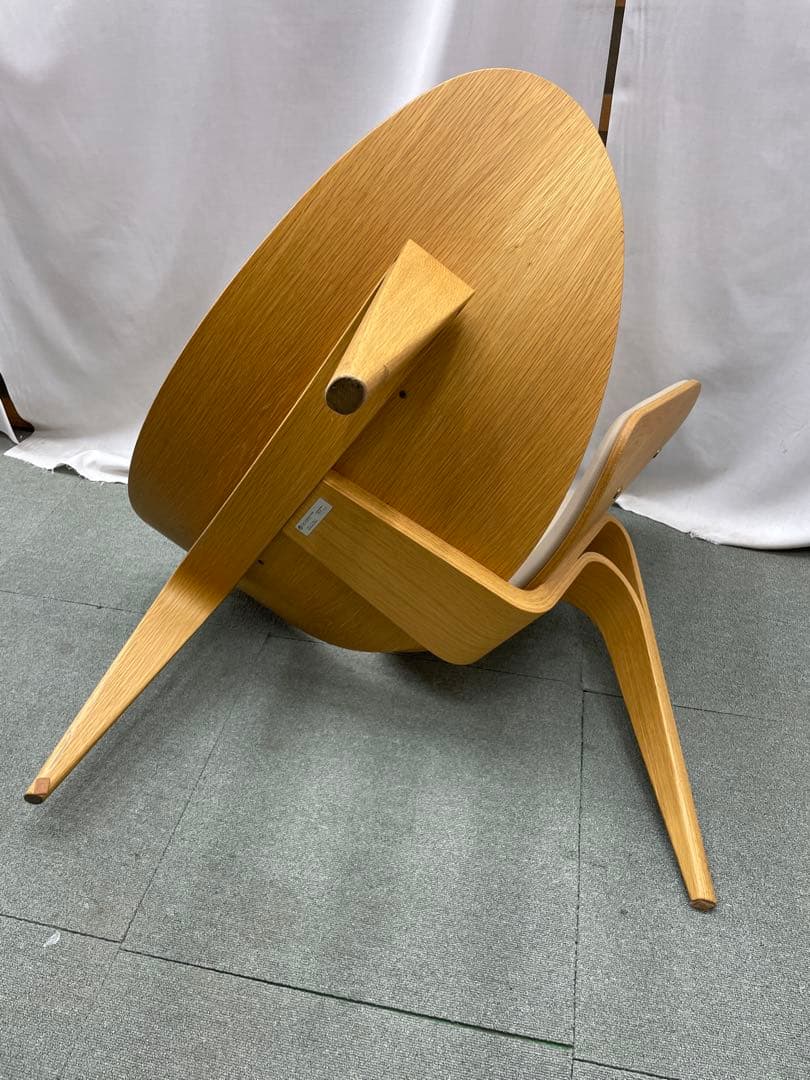 カールハンセン＆サン　シェルチェア　CH07