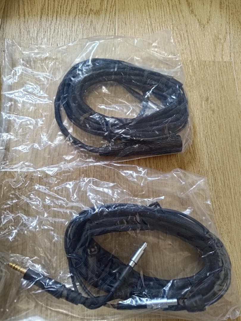 ヘッドホン Sennheiser HD 820