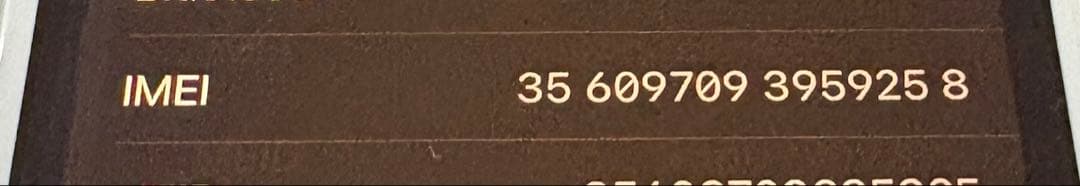 【匿名配送込】iPhone 8 64GB SIMフリー 箱ケーブル充電器付属