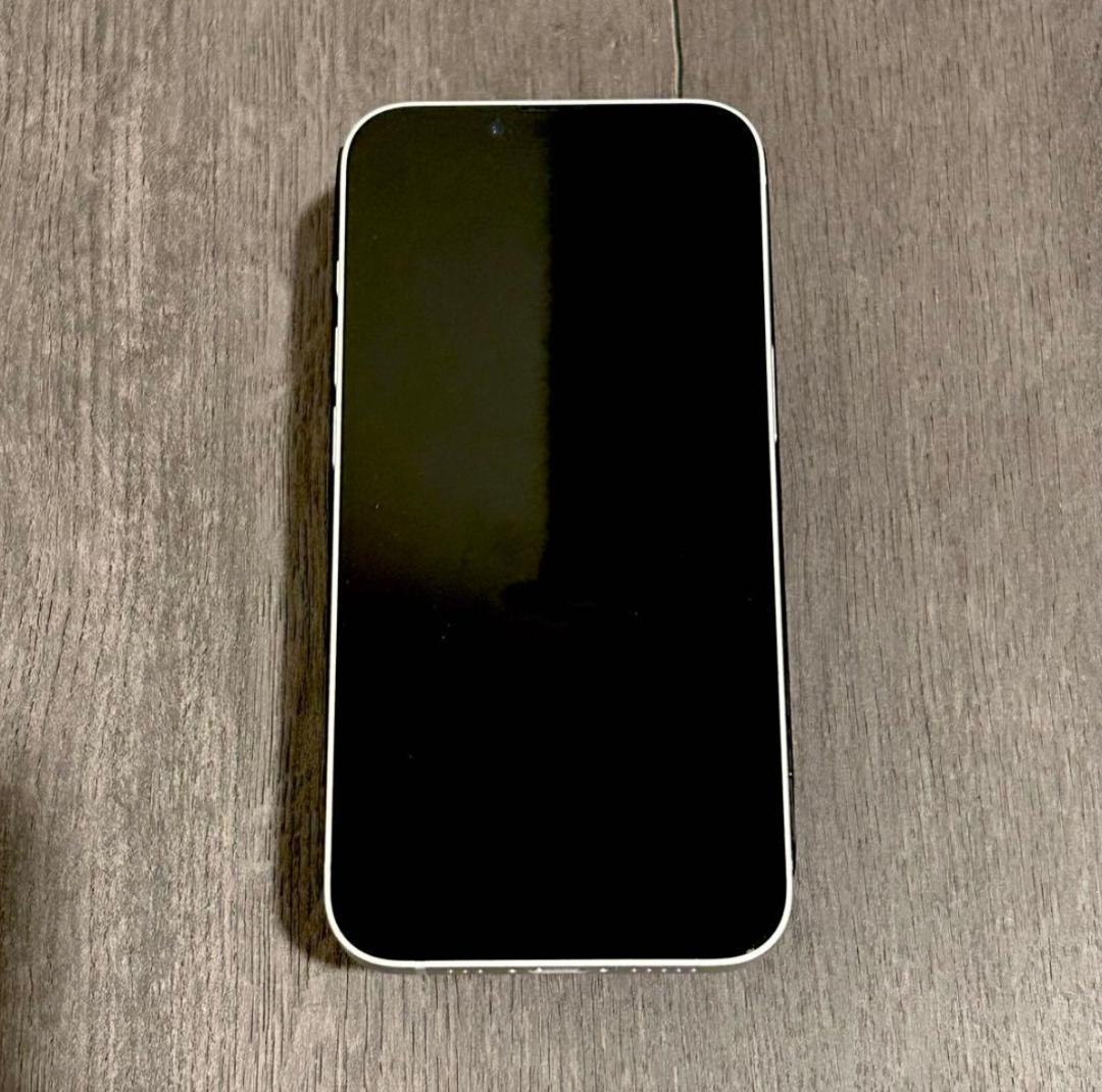 バッテリー100％【ほぼ未使用】iPhone 16e｜128GB｜SIMフリー