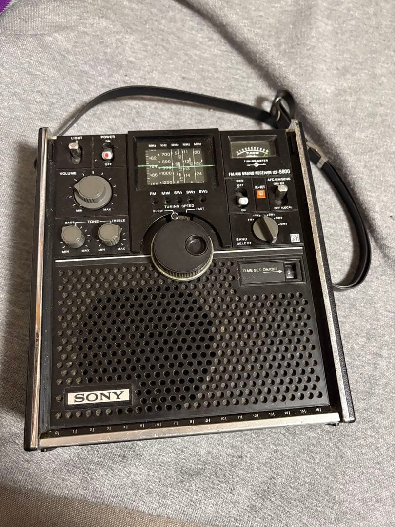 SONY ラジオ　ICF-5800 電池　付属品なし　ジャンク品　昭和レトロ