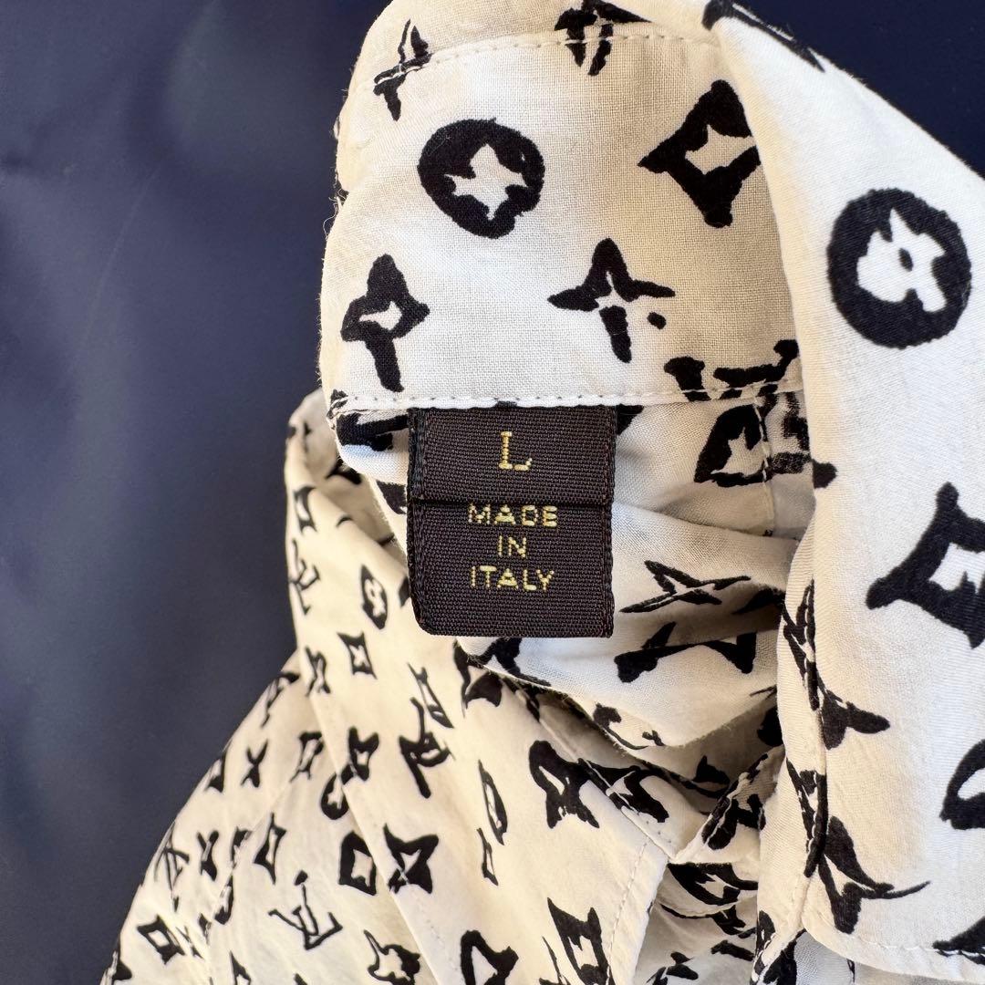 美品　ルイヴィトン　半袖　シャツ　モノグラム　総柄　ホワイト　Lサイズ