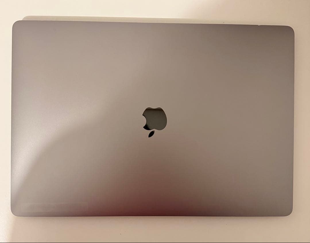 Macbook Pro 2019 16インチ Office付ける