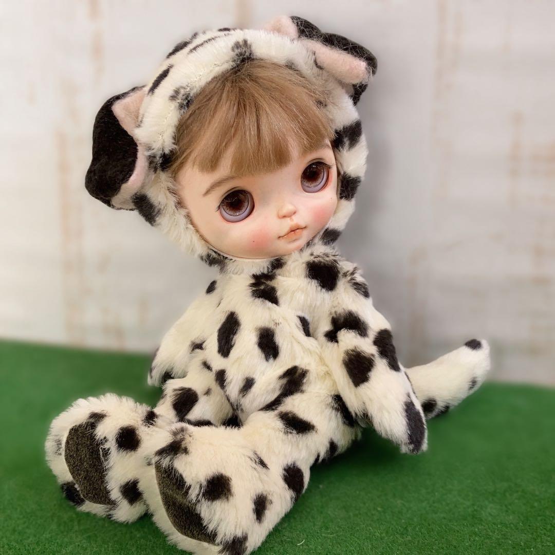 〈うさこ〉ブライスアウトフィット