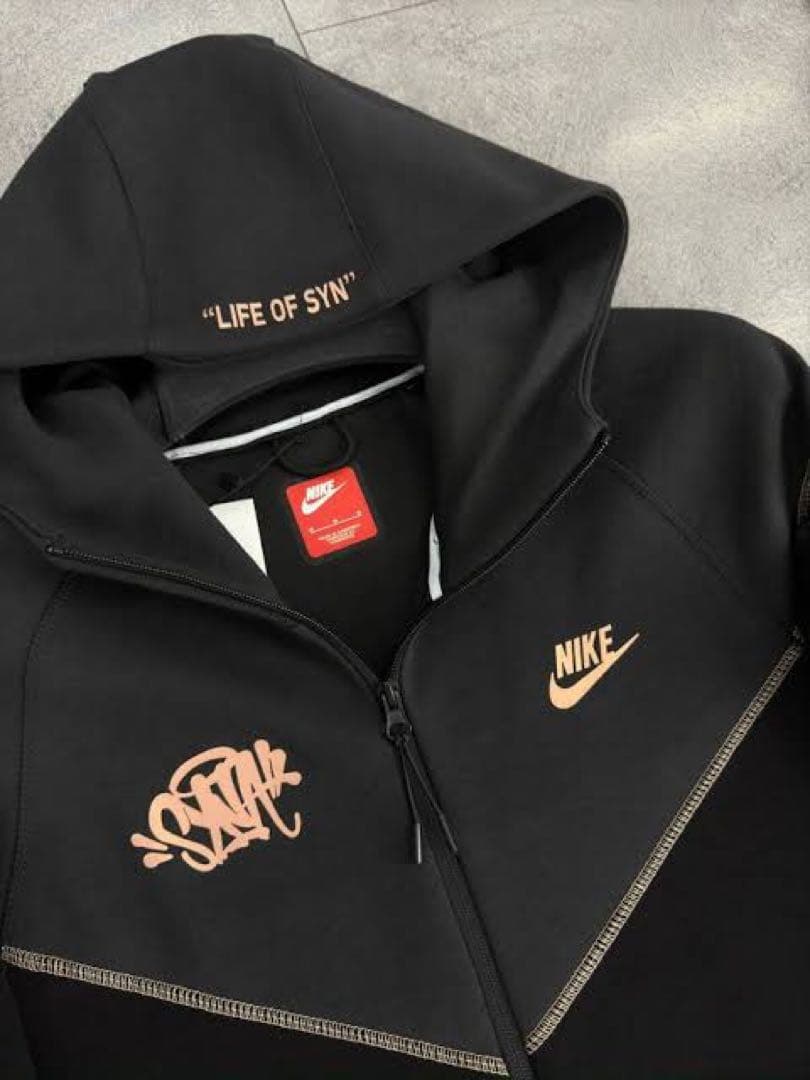 sサイズ　Nike Syna World Tech fleece セットアップ
