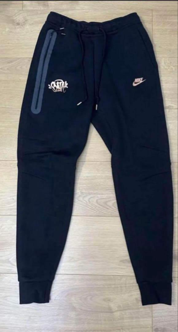 sサイズ　Nike Syna World Tech fleece セットアップ