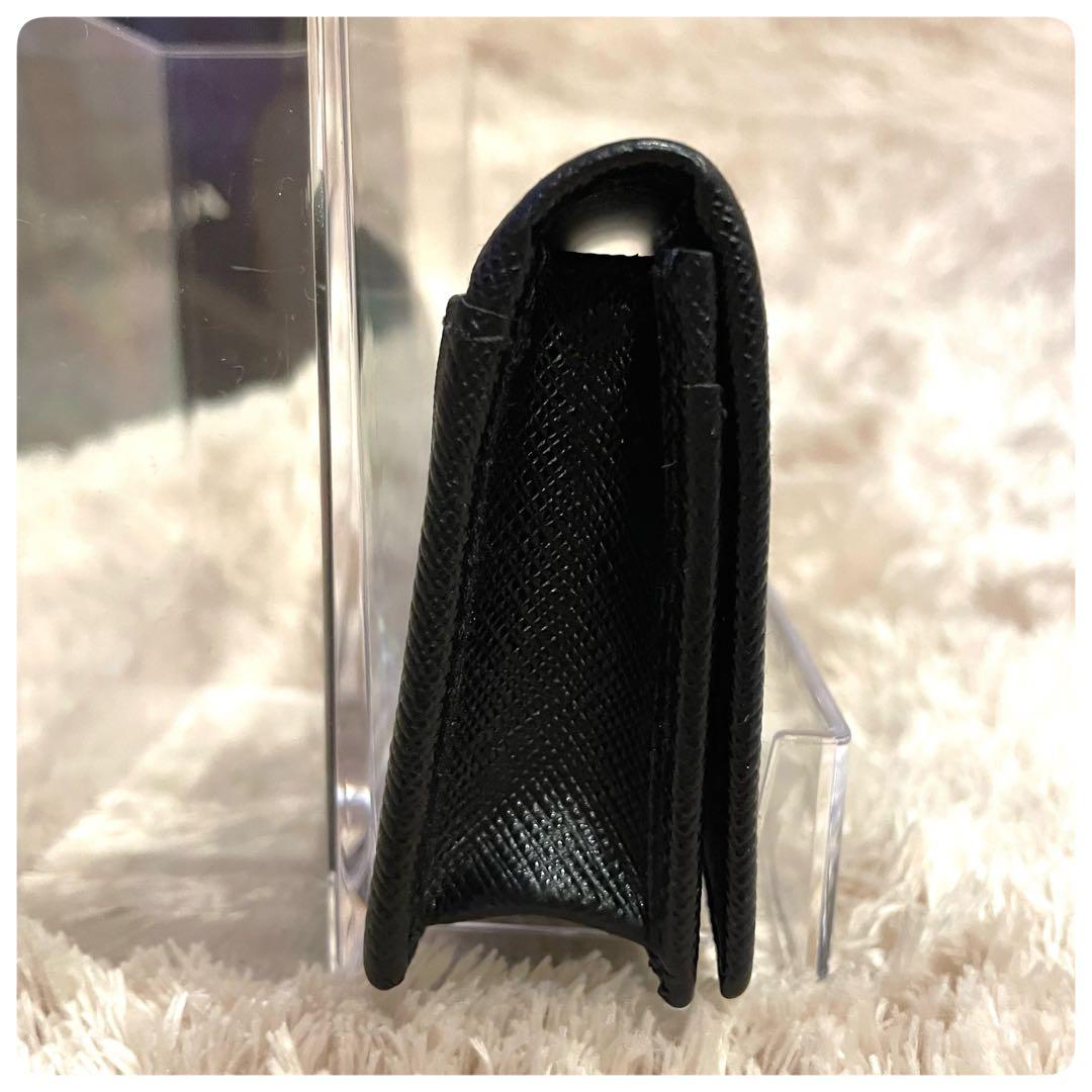 新品未使用✨　プラダ カードケース　名刺入れ ギャランティカード　箱付き