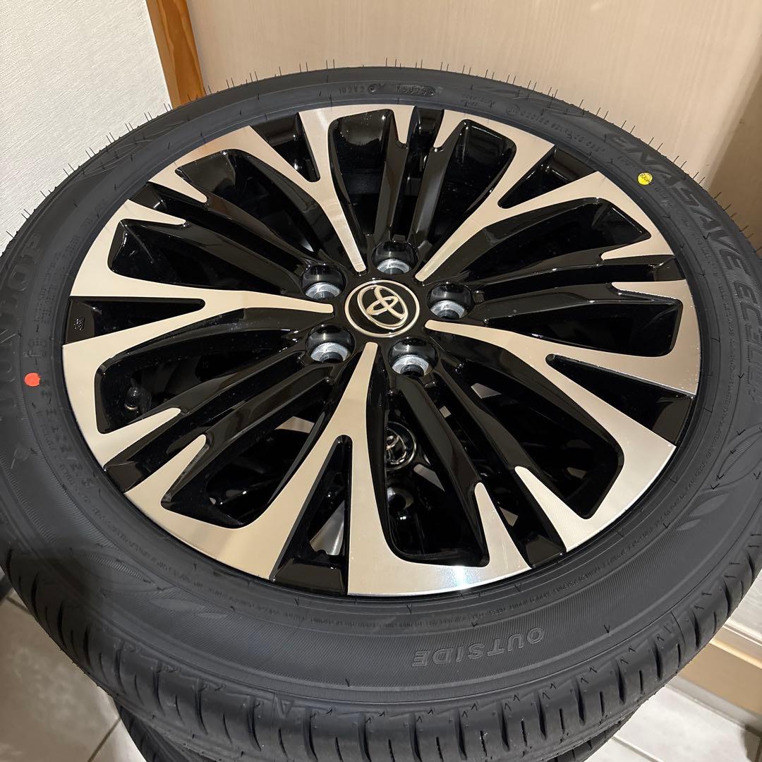新車外し2026年 ヤリスクロス 純正18インチタイヤホイールセット Z 後期③
