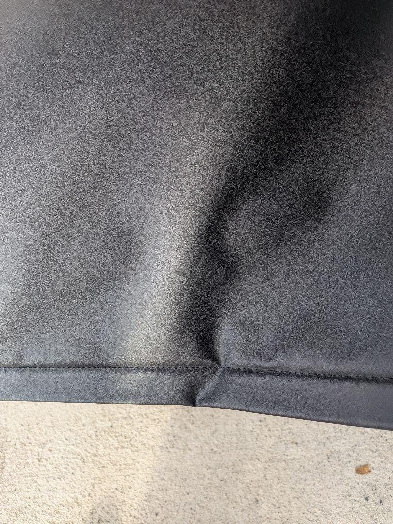 ランドクルーザープラド 150系後期 　5人乗り 純正ラゲージプロテクター