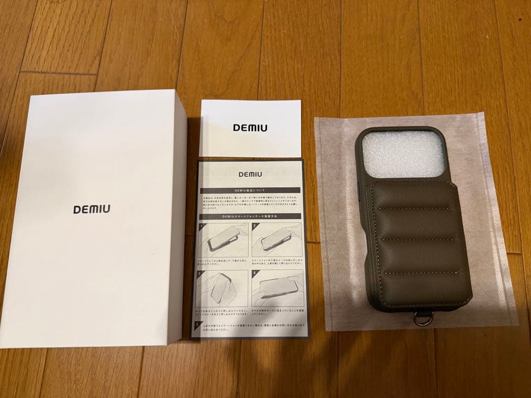 DEMIU デミュウ　iPhone17Pro用ケース