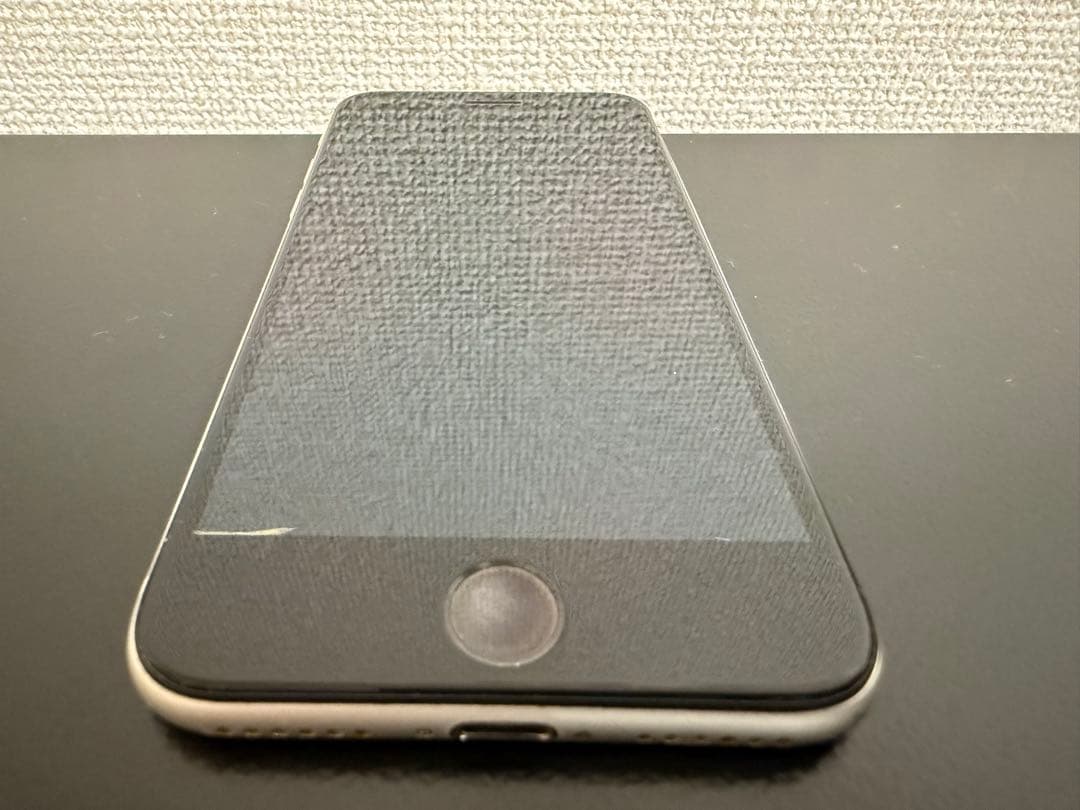 iPhone se2 本体のみ