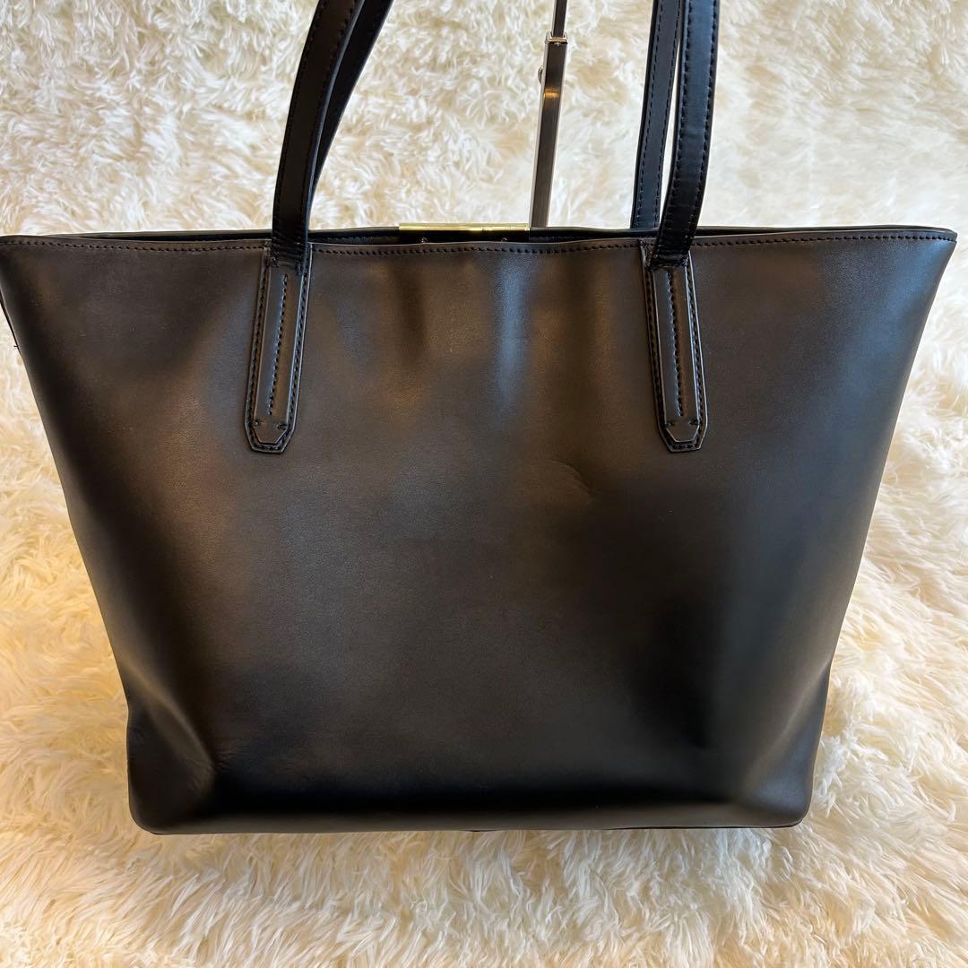 バーニーズニューヨーク　トートバッグ　レザー　金具　黒　本革　肩掛け　ブラック