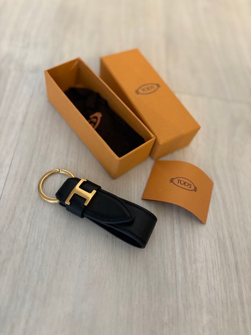 箱付 TOD'S キーリング　キーチャーム　ブラック