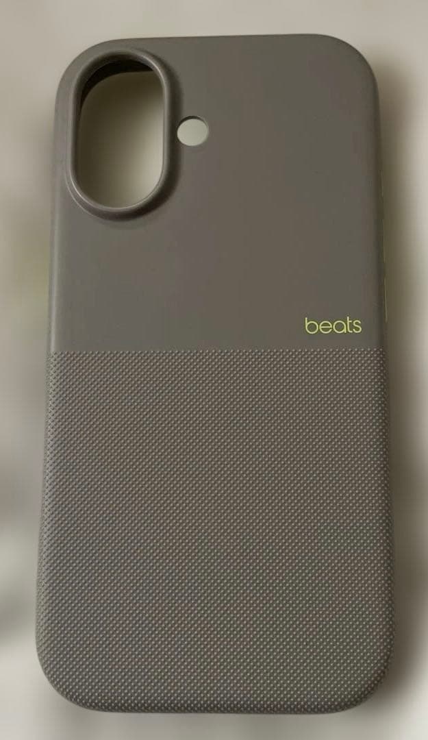 Beats iPhone 17 ケース　アルパイングレイ