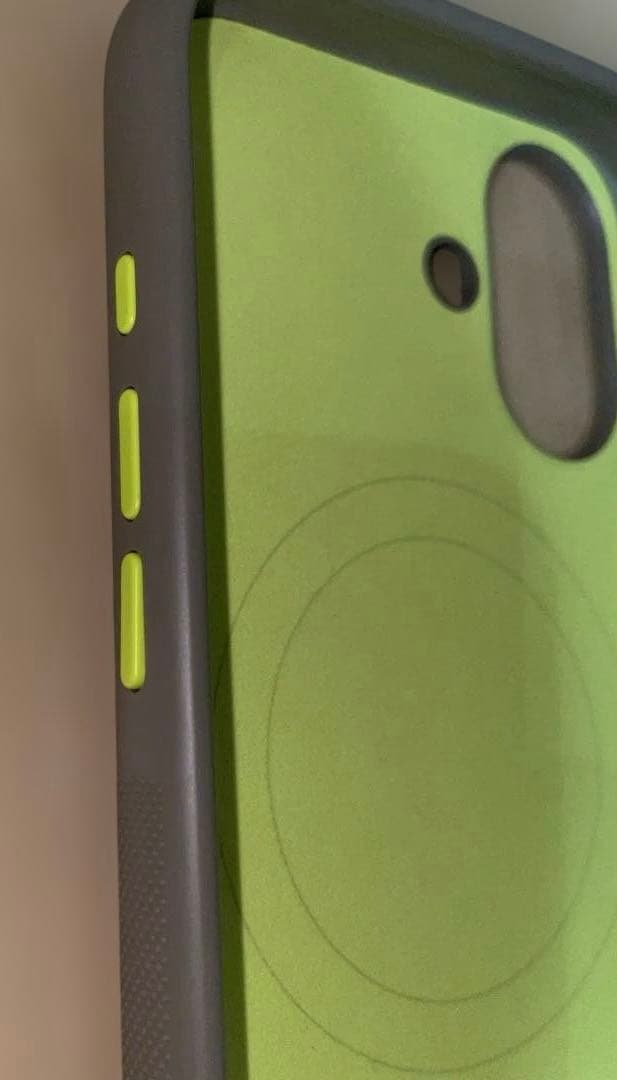 Beats iPhone 17 ケース　アルパイングレイ