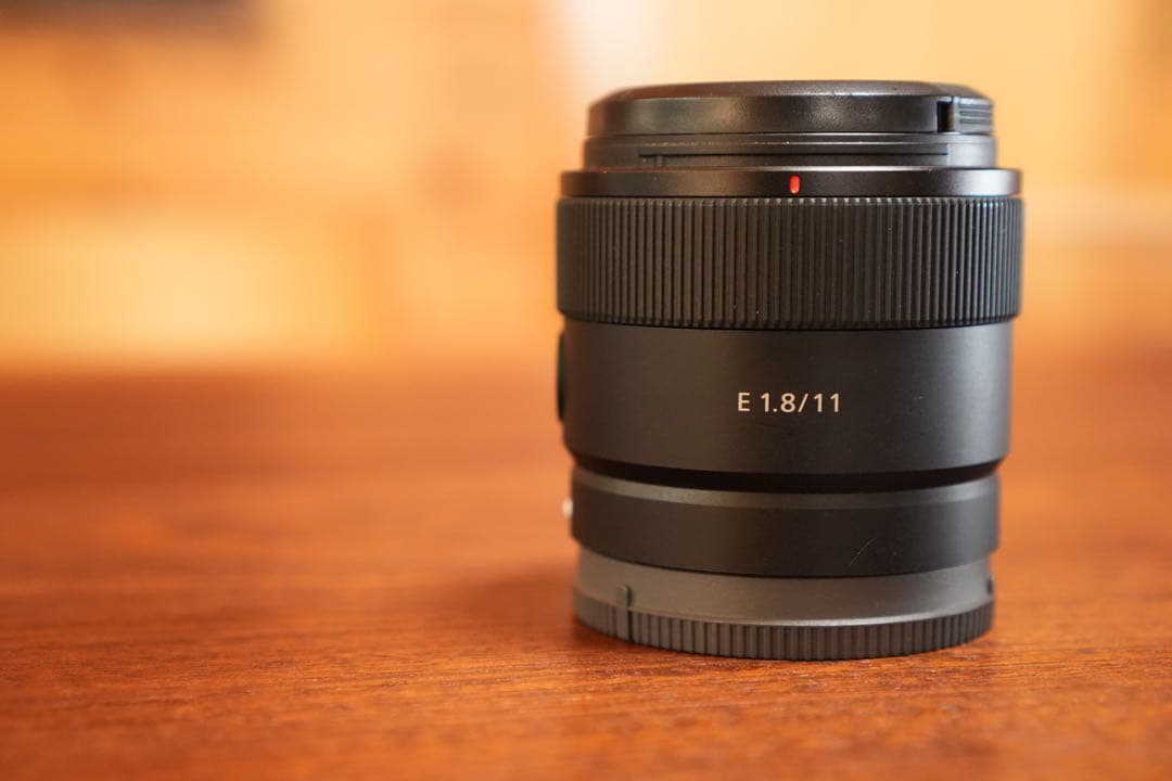 SONY SEL11F18 超広角レンズ APS-C Eマウント