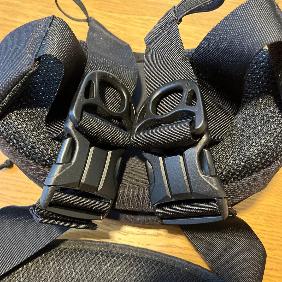 美品✨Huggo ハグー ヒップシート 巾着付き ウエストポーチ 黒 ナイロン