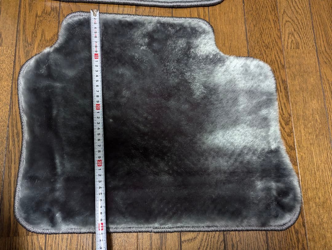 【新品】ポルシェ　パナメーラ フロアマット 970M 右ハンドル 未使用