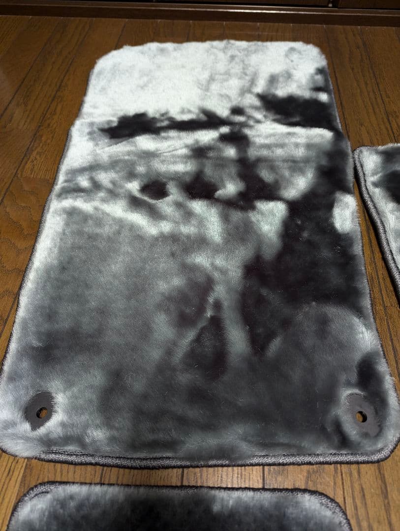 【新品】ポルシェ　パナメーラ フロアマット 970M 右ハンドル 未使用