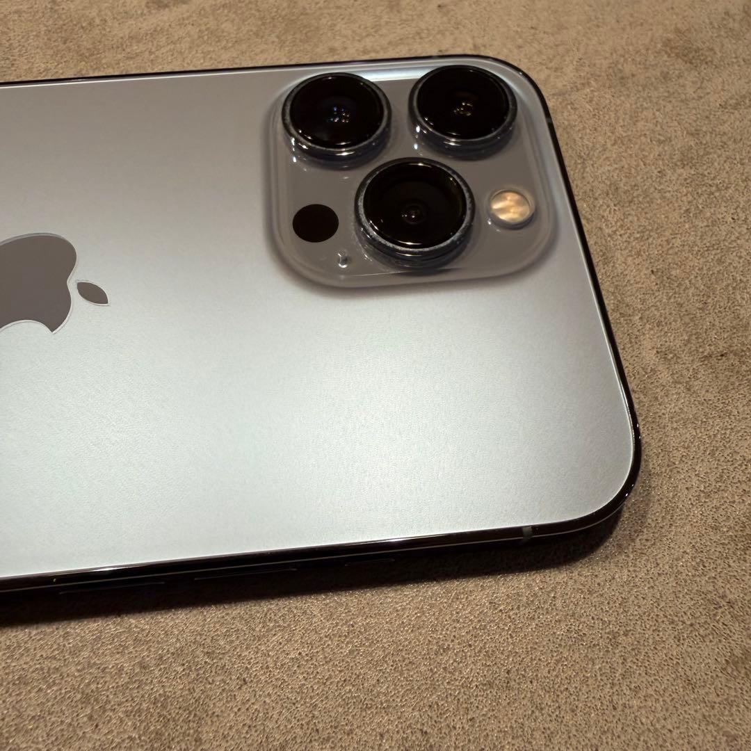 Apple iPhone 13 Pro シエラブルー256GB 美品