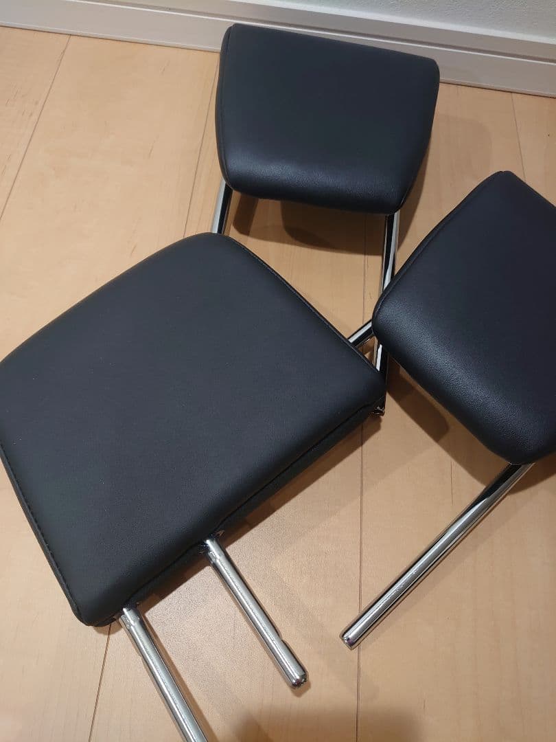 美品 80ノア ヴォクシー エスクァイア専用 サード 純正黒革ヘッドレストセット