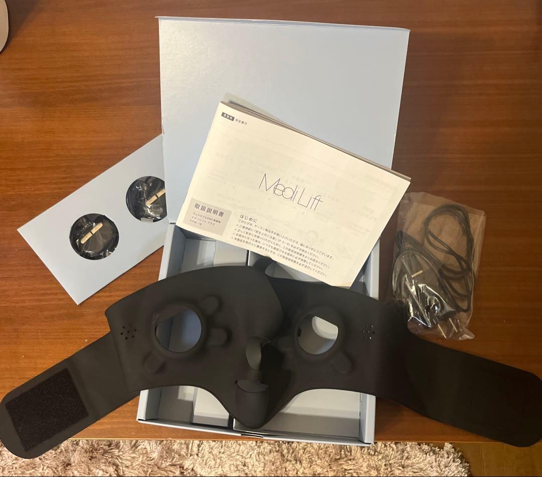 YA-MANウエアラブルEMS美顔器　メディリフトプラス