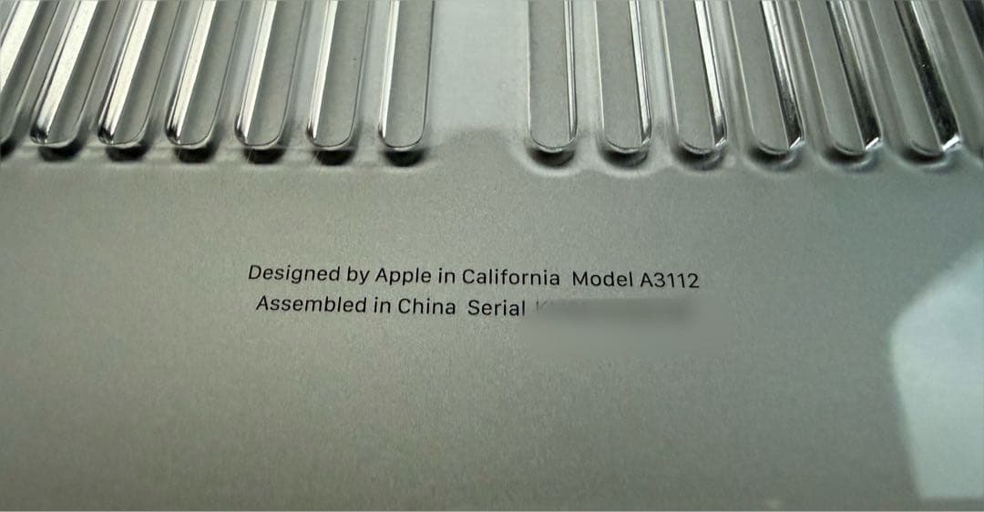 美品 MacBook Pro M4 メモリ16GB SSD512GB