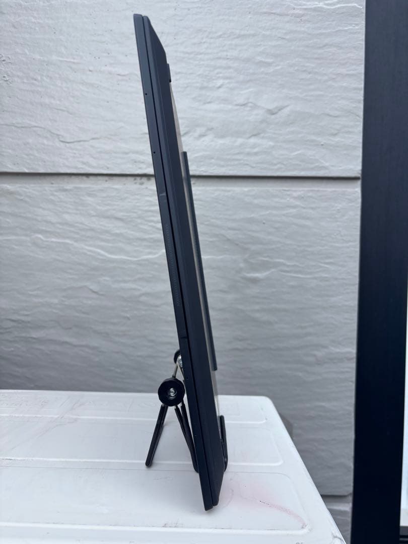 ThinkPad X1 Carbon Gen10 バッテリー100% 訳あり