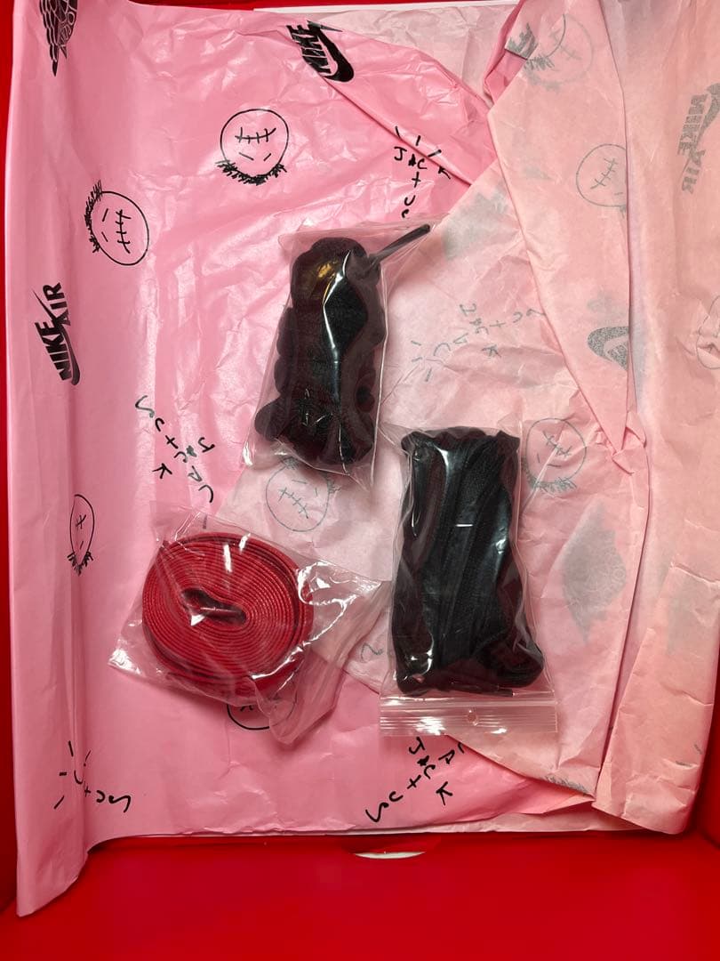 安心鑑定Travis Scott × Nike Air Jordan 1 Low