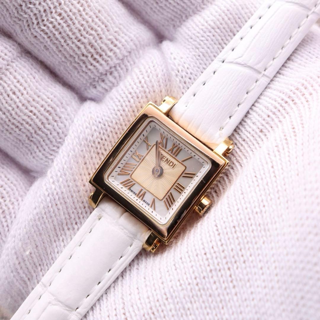 付属品付き【新品電池】FENDI 60500L/動作品 人気モデル クアドロ