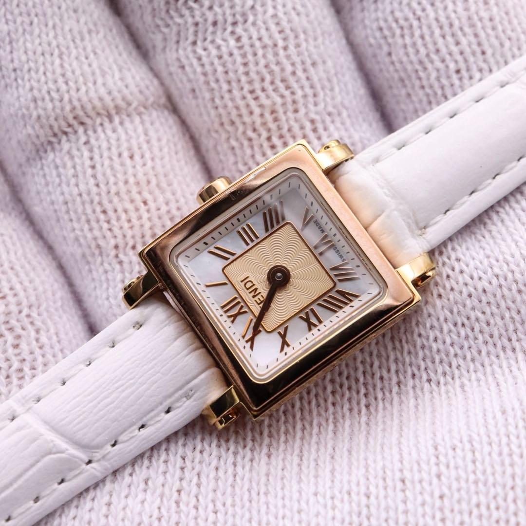 付属品付き【新品電池】FENDI 60500L/動作品 人気モデル クアドロ