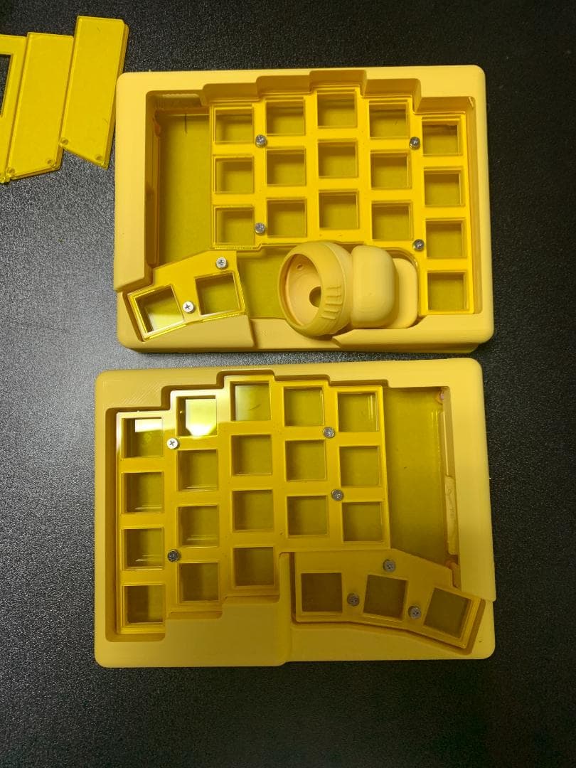 Keyball39用　ガスケットマウントケース（イエロー）