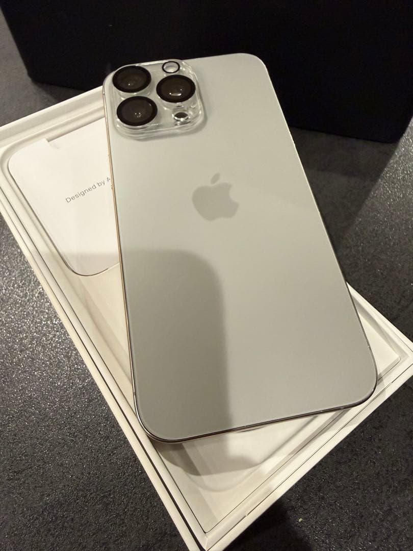 【美品！】iPhone15 Pro Max 256GB ナチュラルチタニウム