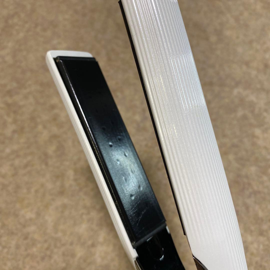 MTG リファ　ビューテック ストレートアイロン　ヘアビューロン　ReFa