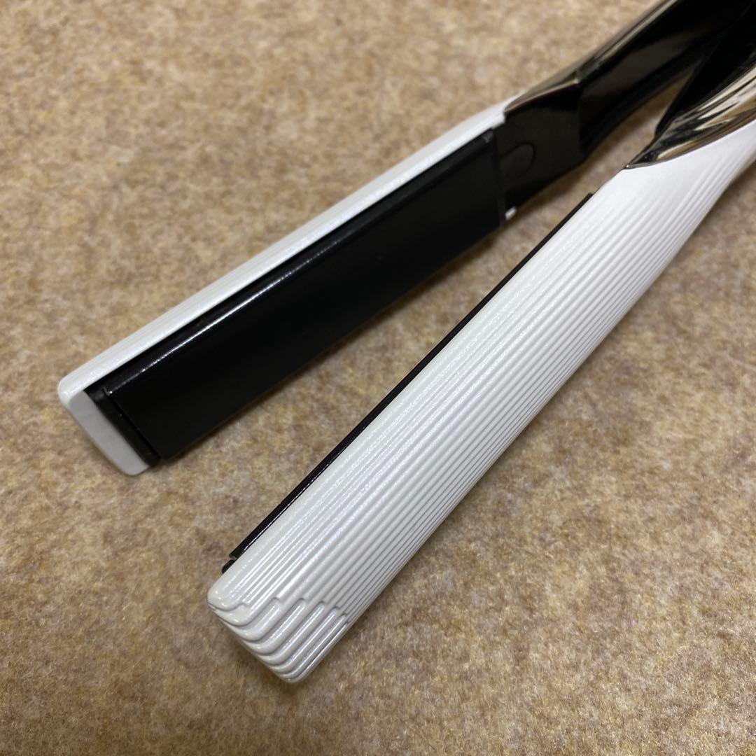 MTG リファ　ビューテック ストレートアイロン　ヘアビューロン　ReFa