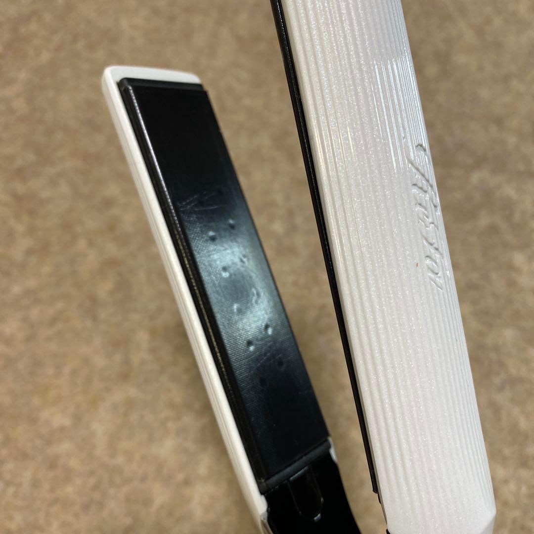 MTG リファ　ビューテック ストレートアイロン　ヘアビューロン　ReFa