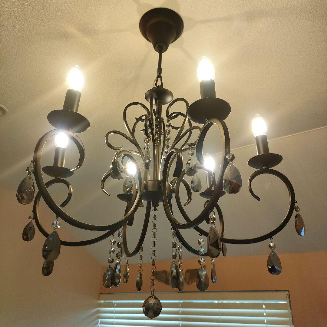 シャンデリア アンティーク アイアン ブラック ６灯 照明 トララ 美品
