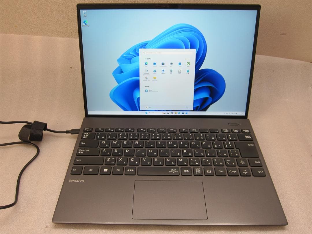 NEC Core i5-1155G7/8GB/SSD256GB/14型WUXGA