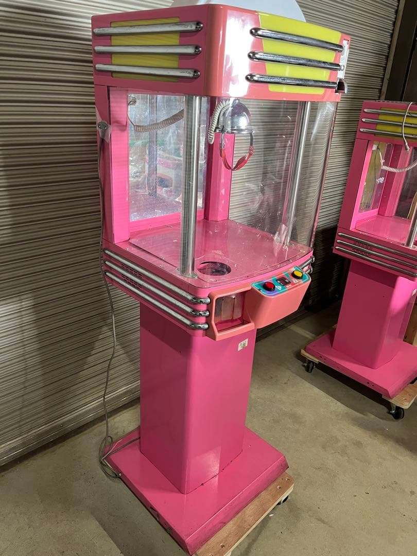 ぽとふ送料込み‼️SNK ネオミニ(ピンク)小型クレーンゲーム筐体