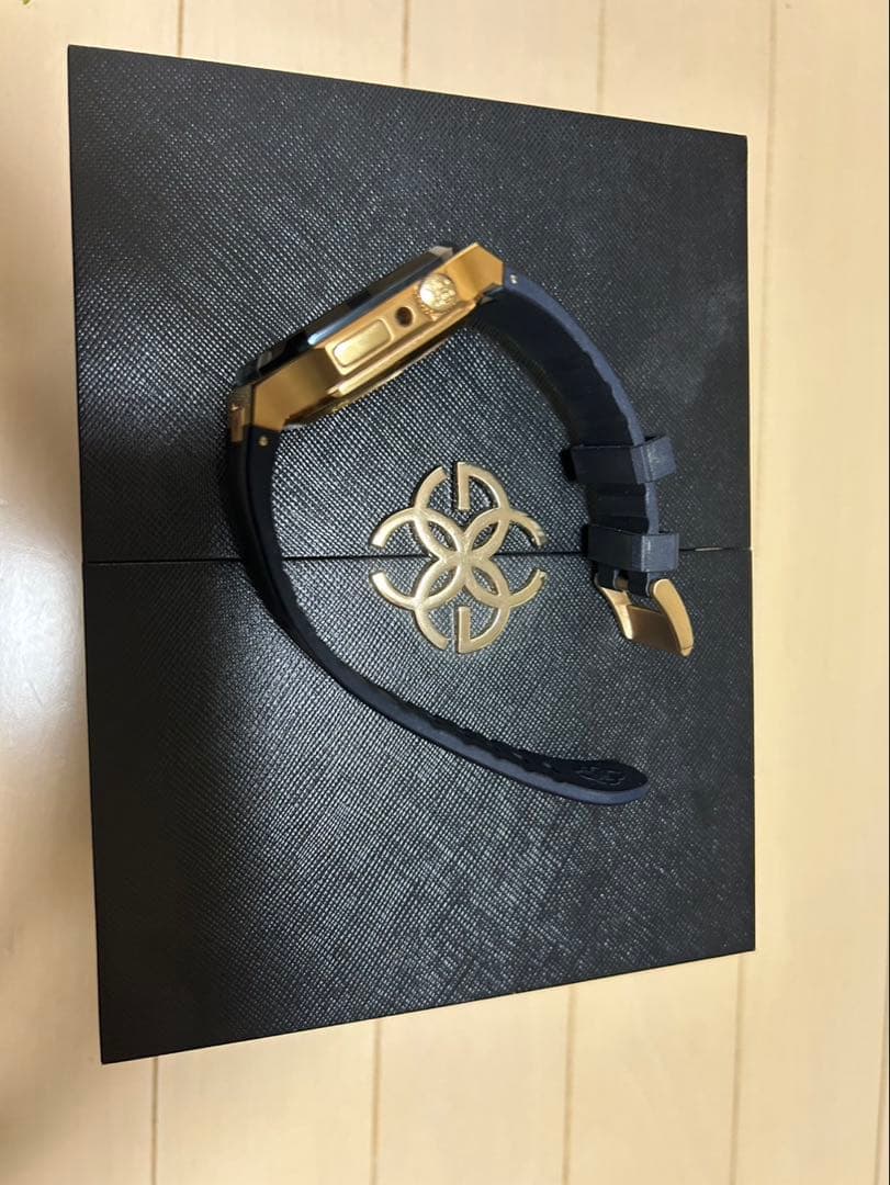 GOLDEN CONCEPT ゴールド×ブルー AppleウォッチSE本体