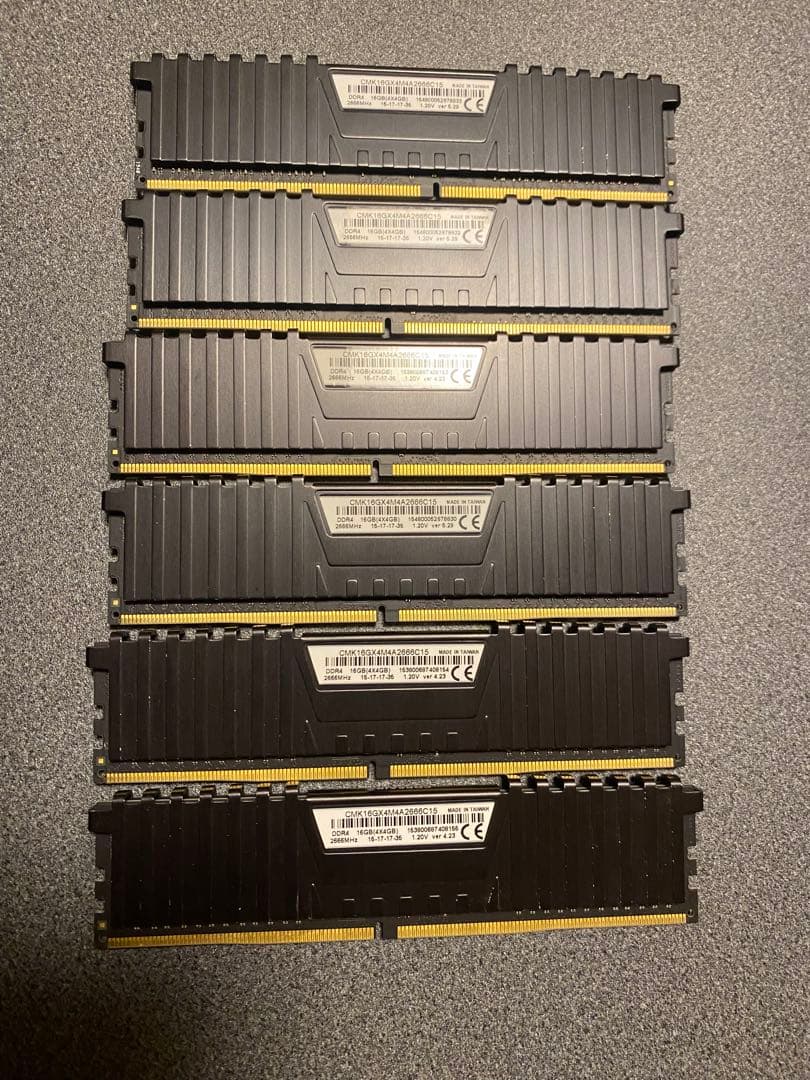 Corsair Vengeance LPX DDR4 4GB×6 動作未確認