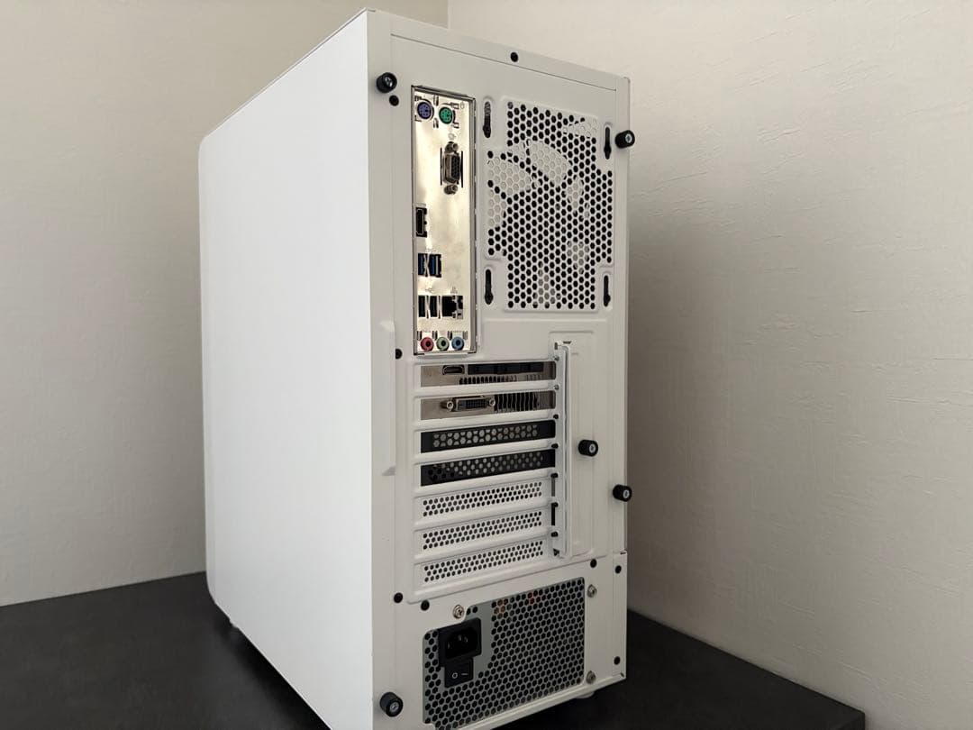 mashyu ホワイトゲーミングPCフルセット