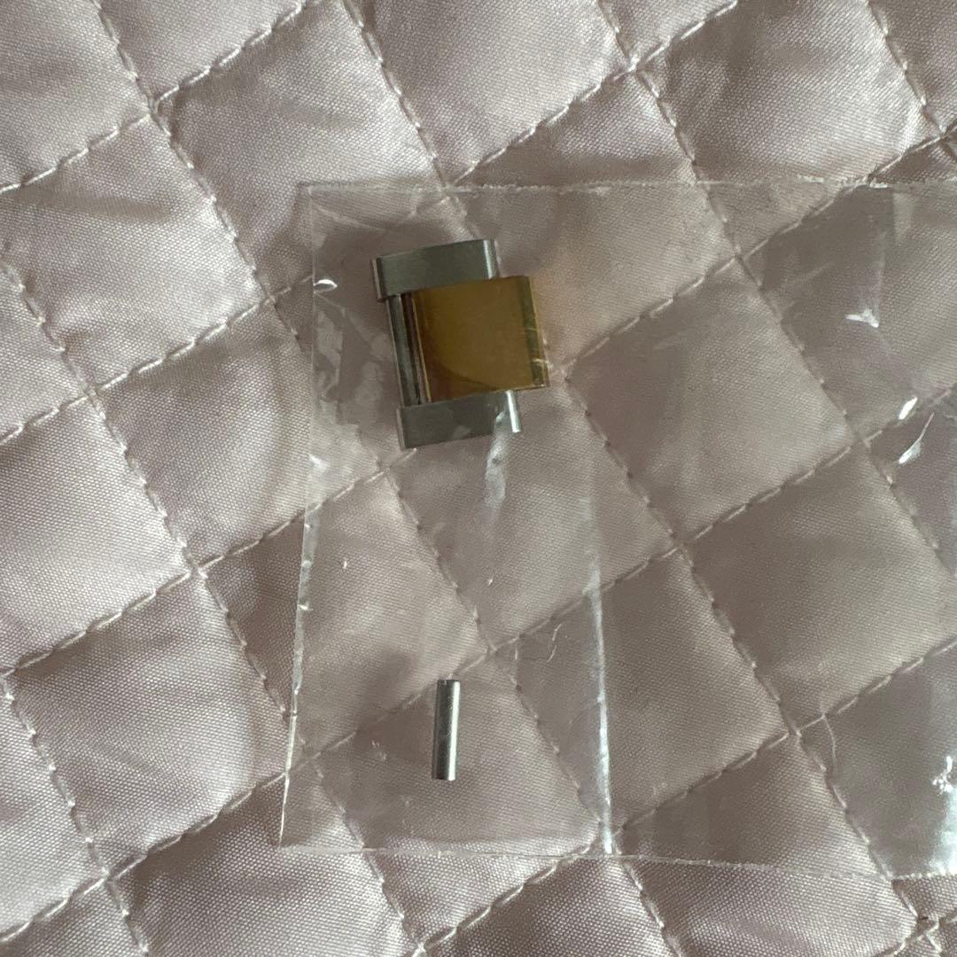 チ*ー様 ロレックス　デイトナ　時計部品 金属製 コマ　ネジ