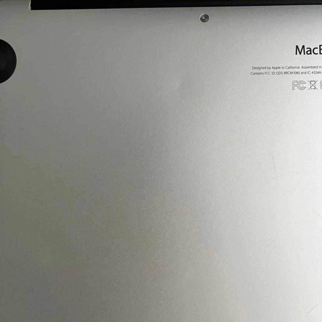 MacBook Pro 充電器付き