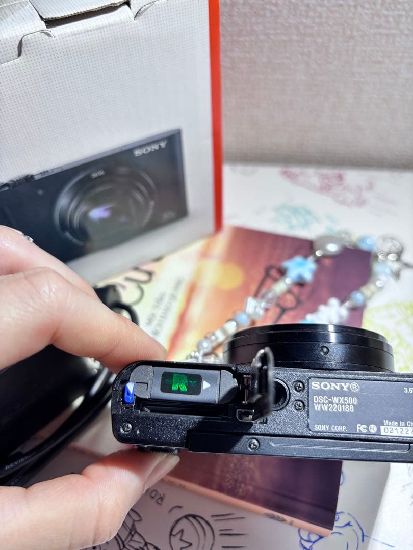 デジタルカメラ　DSC - WX500