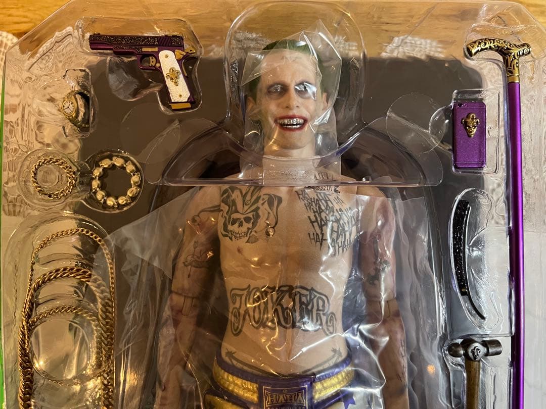 ホットトイズ　ザ・ジョーカー　スーサイド・スクワッド　パープルコート　DC