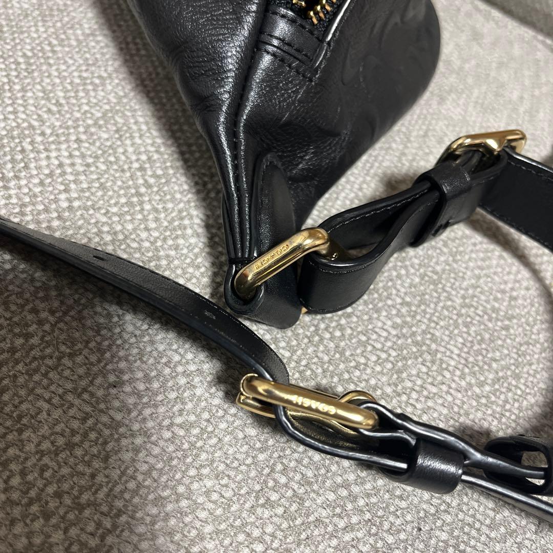 COACH ボディバッグ　ショルダーバッグ