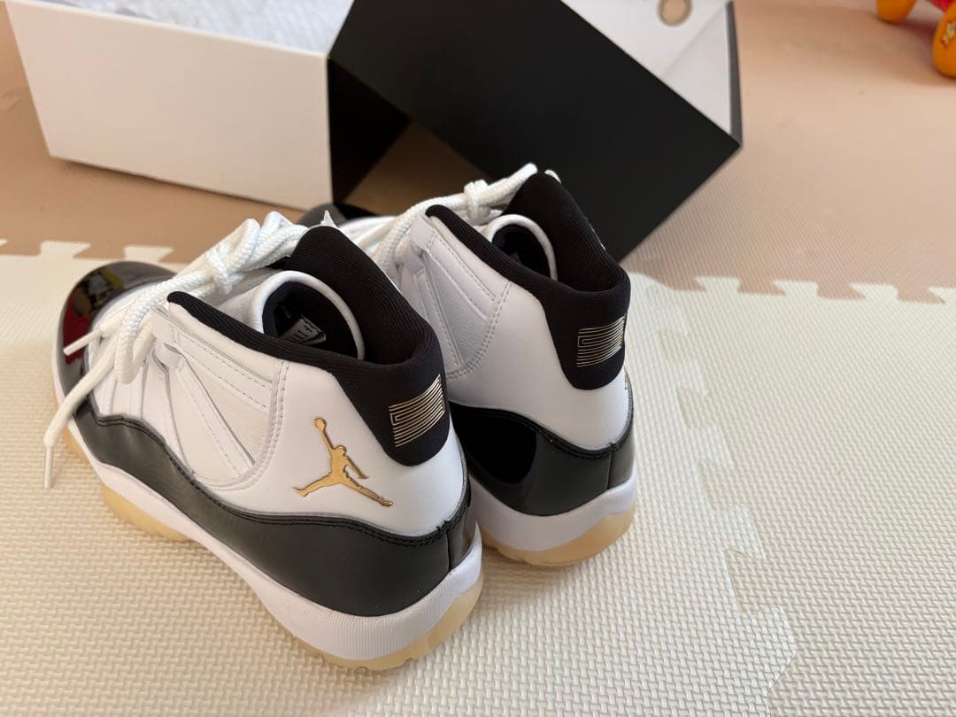Nike Air Jordan 11 Retro コンコルド　新品