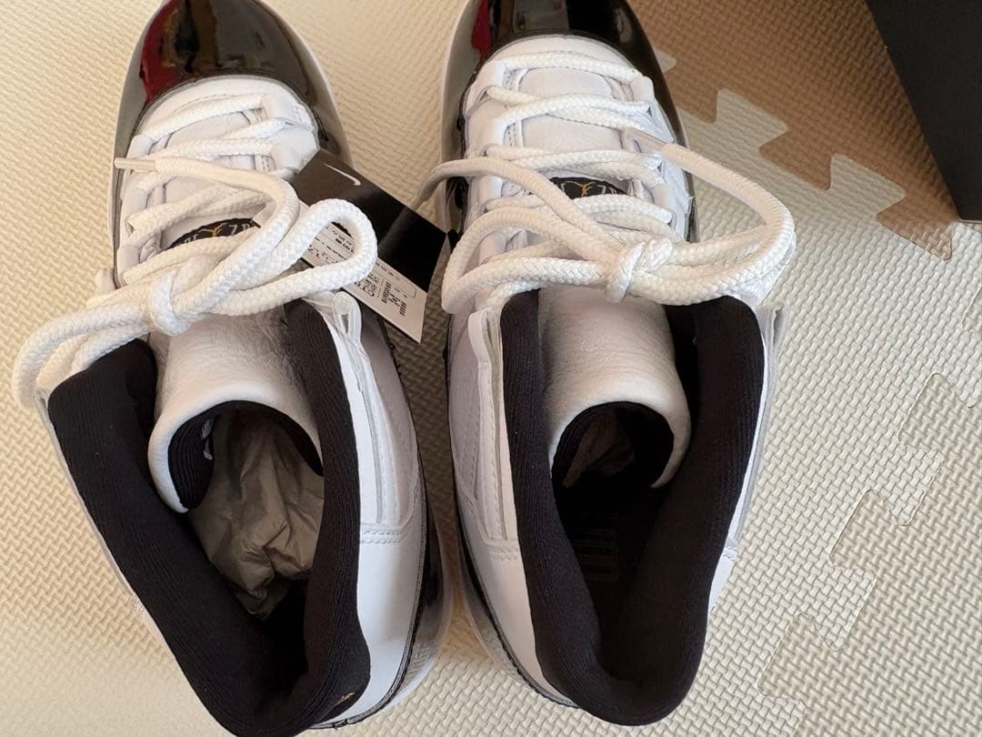 Nike Air Jordan 11 Retro コンコルド　新品