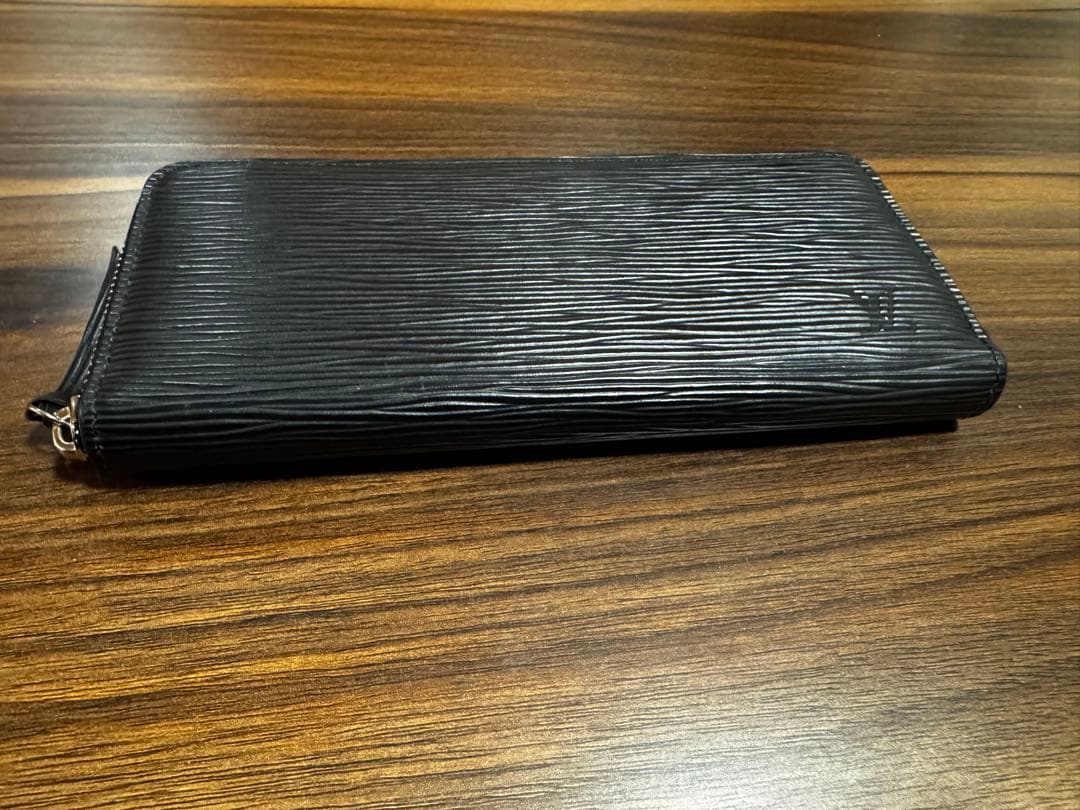 (美品)LOUIS VUITTON ブラック長財布 エピ クレマンス